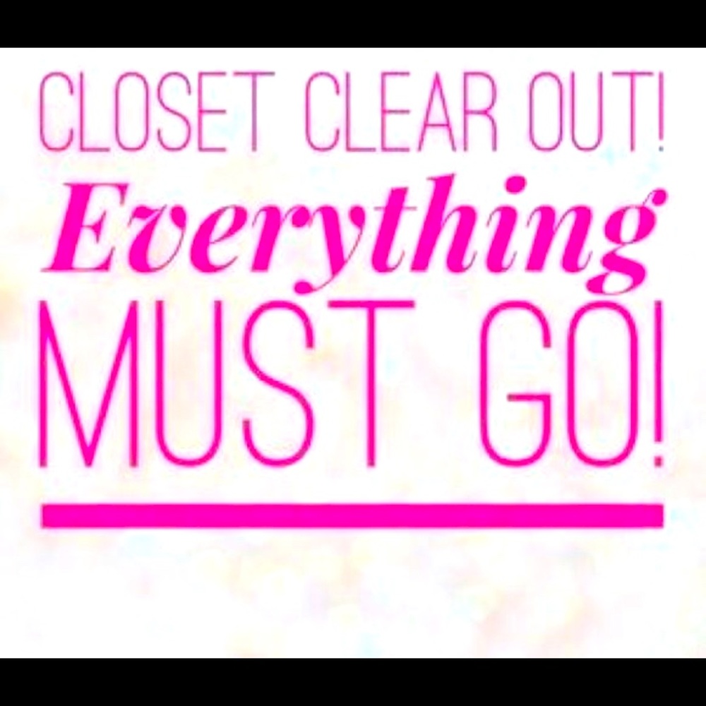 POSHERS! I’m having an end of the year closet clear out. EVERYTHING MUST GO!